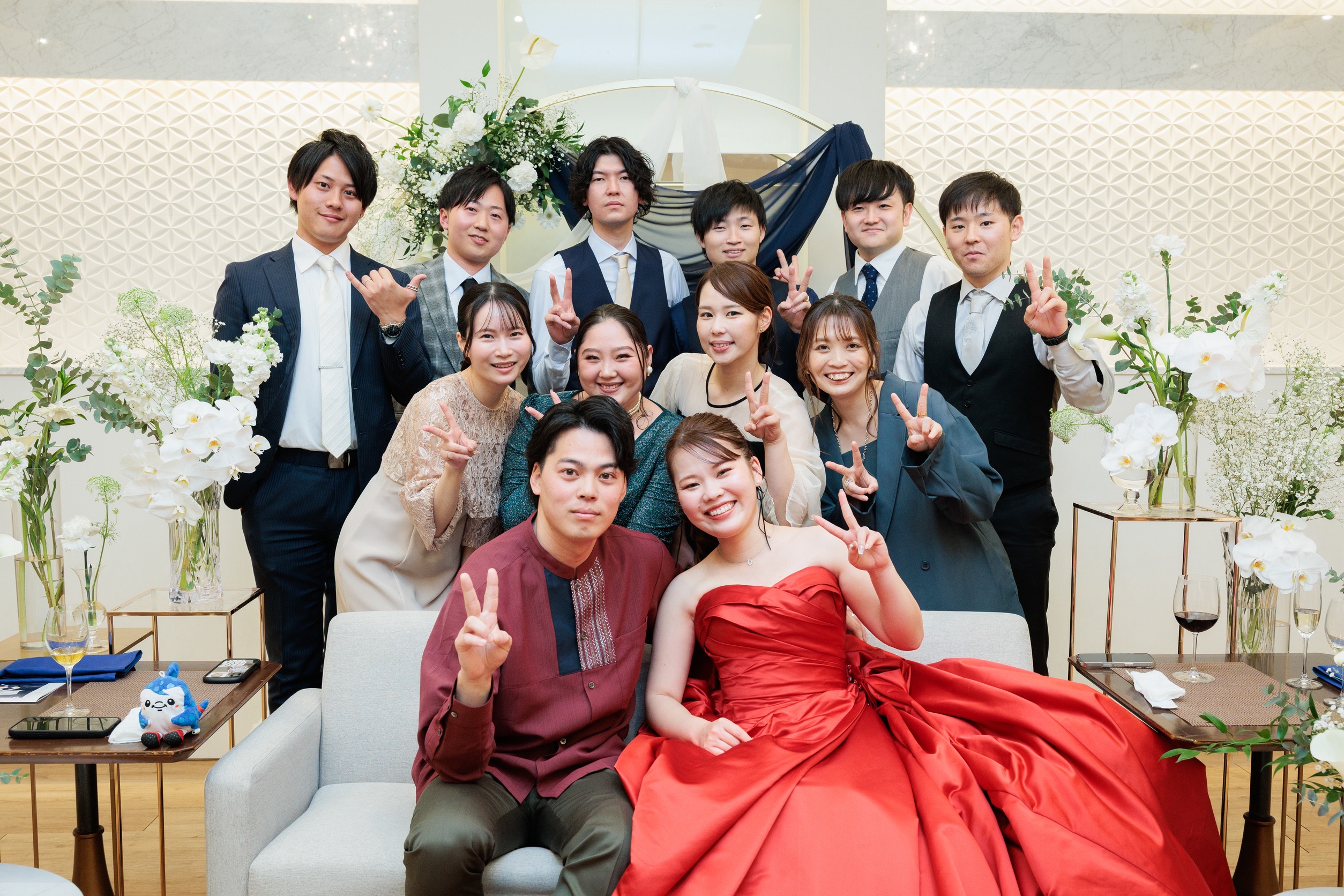 新郎新婦様とゲストとの写真