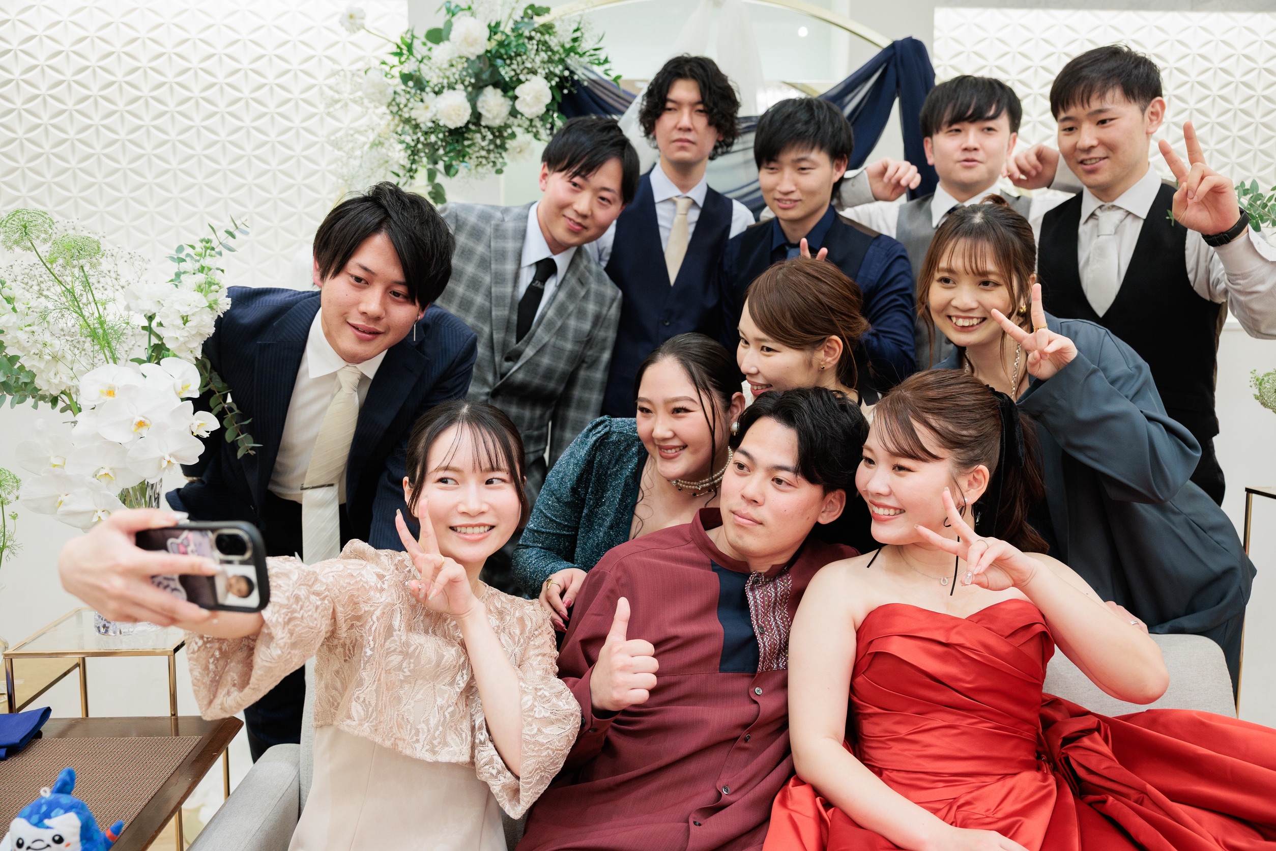 新郎新婦様とゲストとの写真
