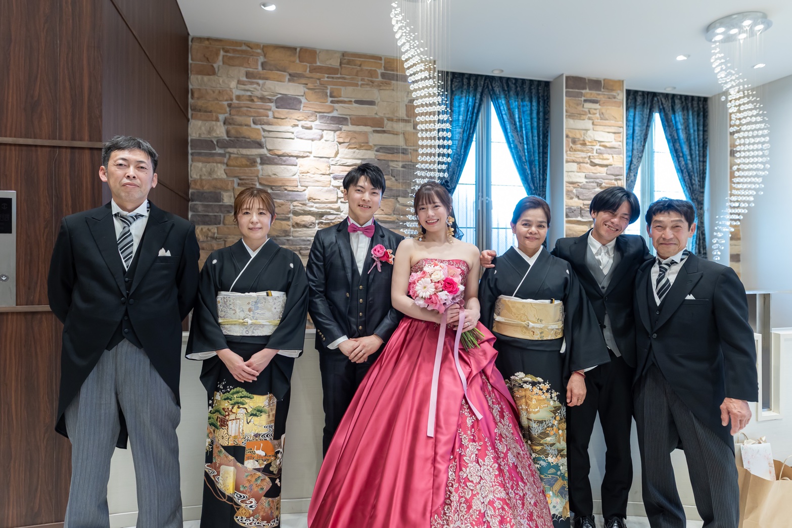新郎新婦様とご両親の写真
