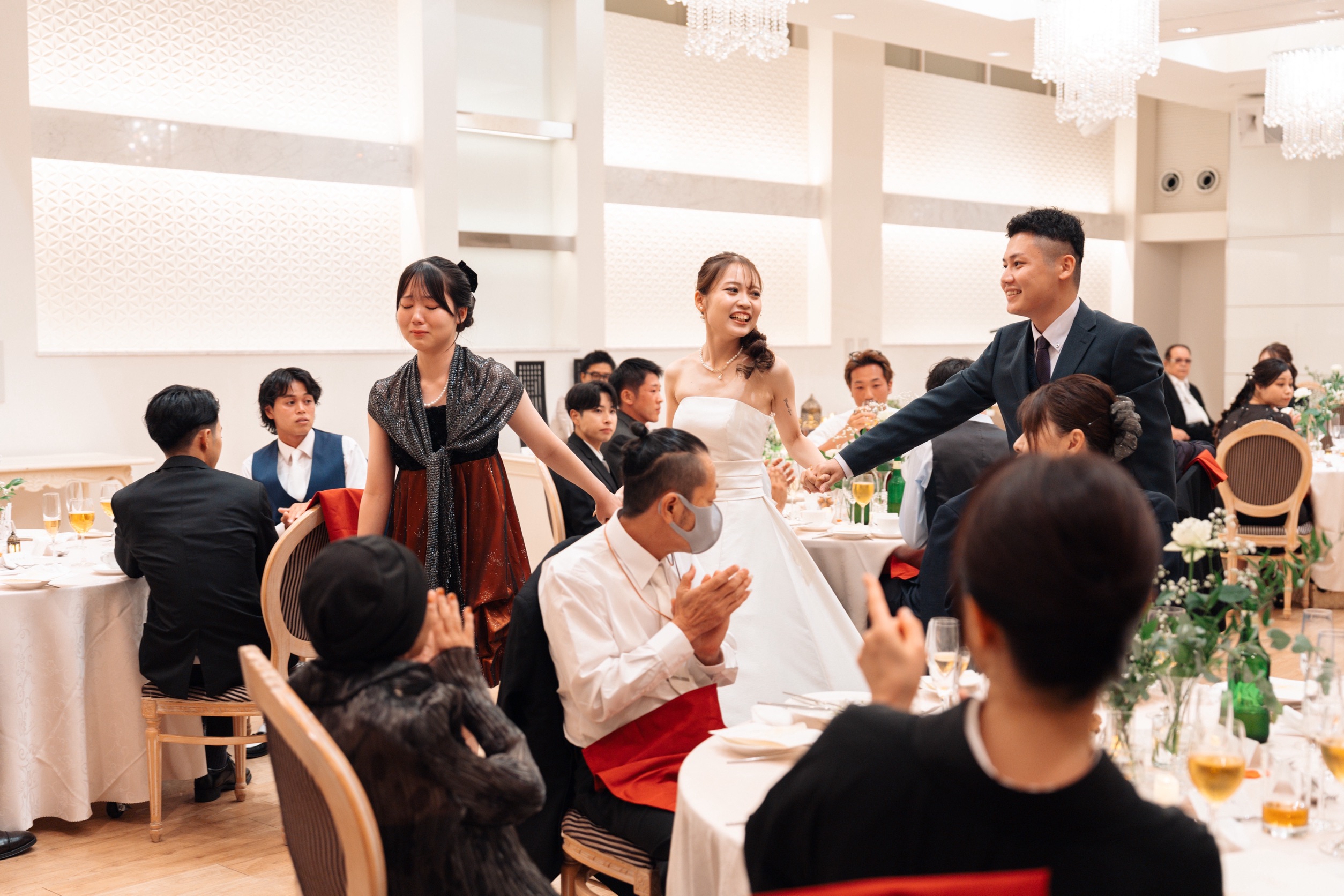 新婦中座シーン
